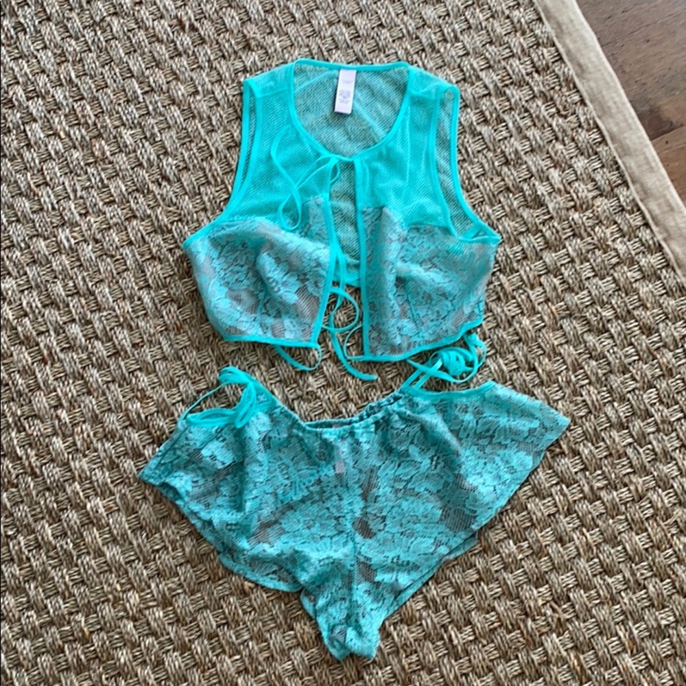 Victoria’s Secret Sexy Sleep set